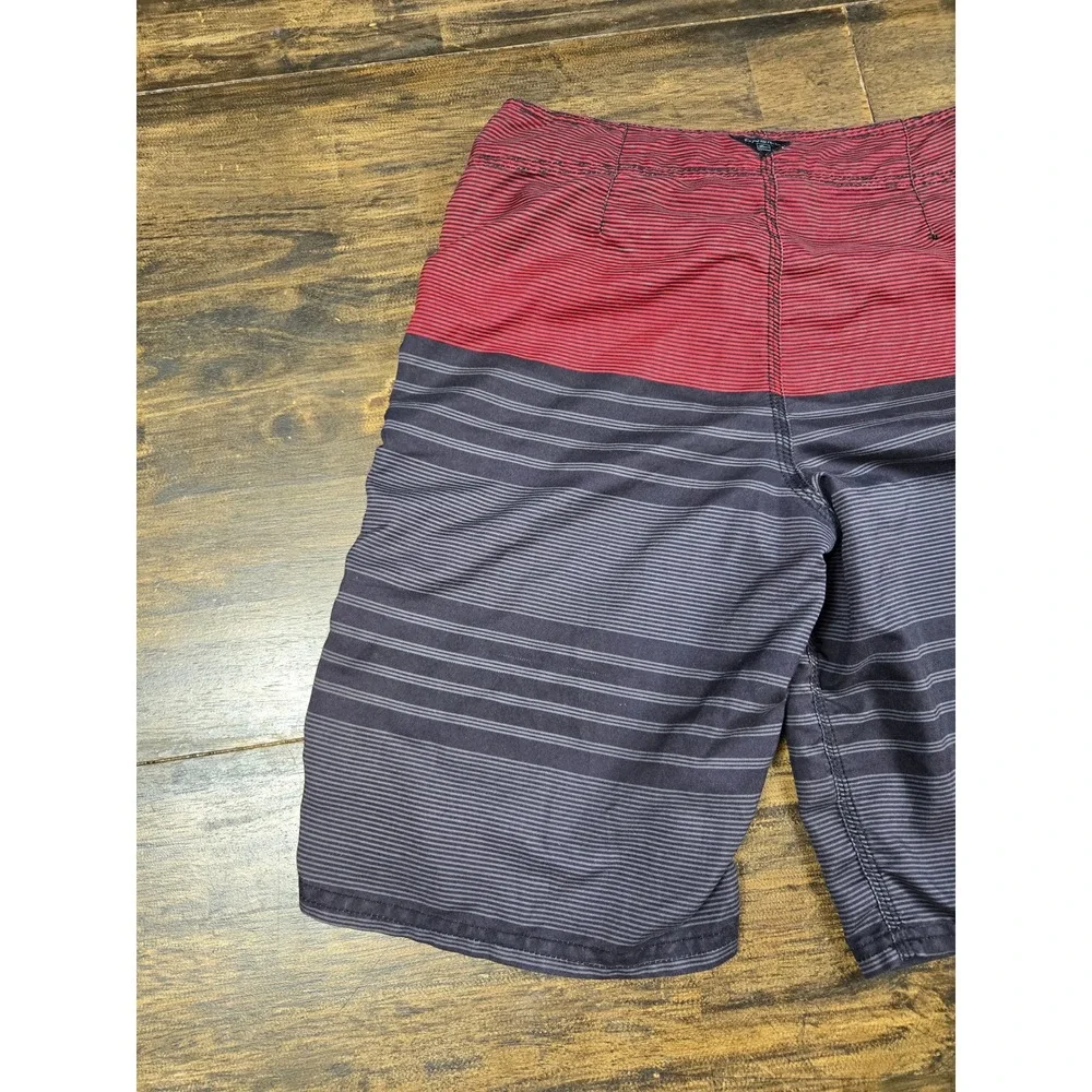 ONeill Mens Striped‎ Board Shorts Red Charcoal Grey Cargo Pocket Size 29